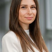 София Манолова — логопед